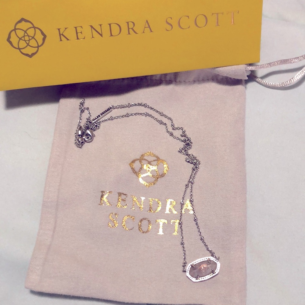 Kendra Scott Elisa pendant necklace